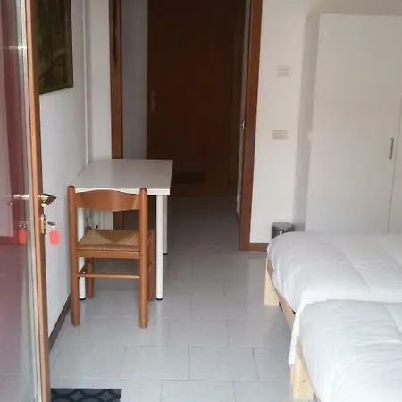 Afrodite בית הארחה Palu