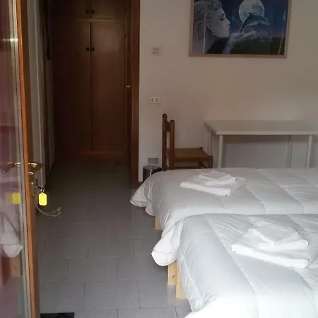 בית הארחה Afrodite 3*