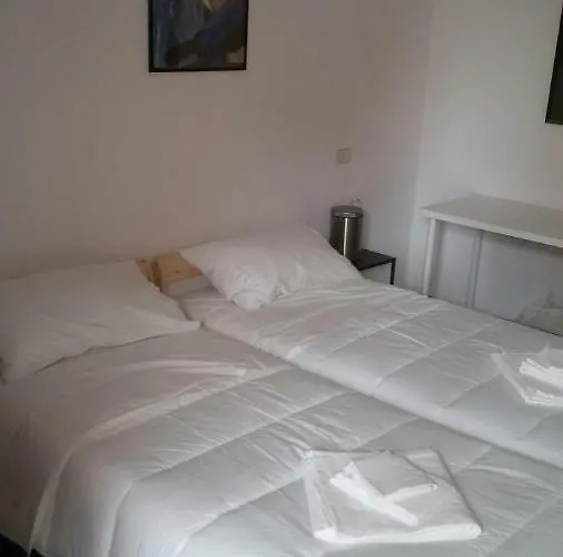Afrodite 3* Palu